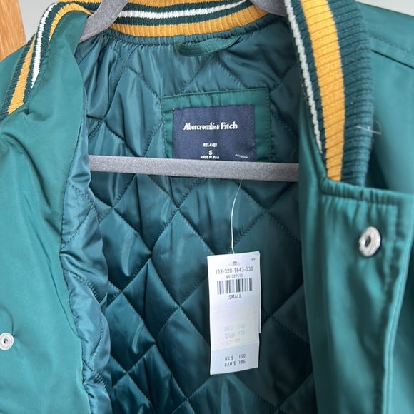 Abercrombie & Fitch Varsity Jacket NWT - Picture 3 of 4